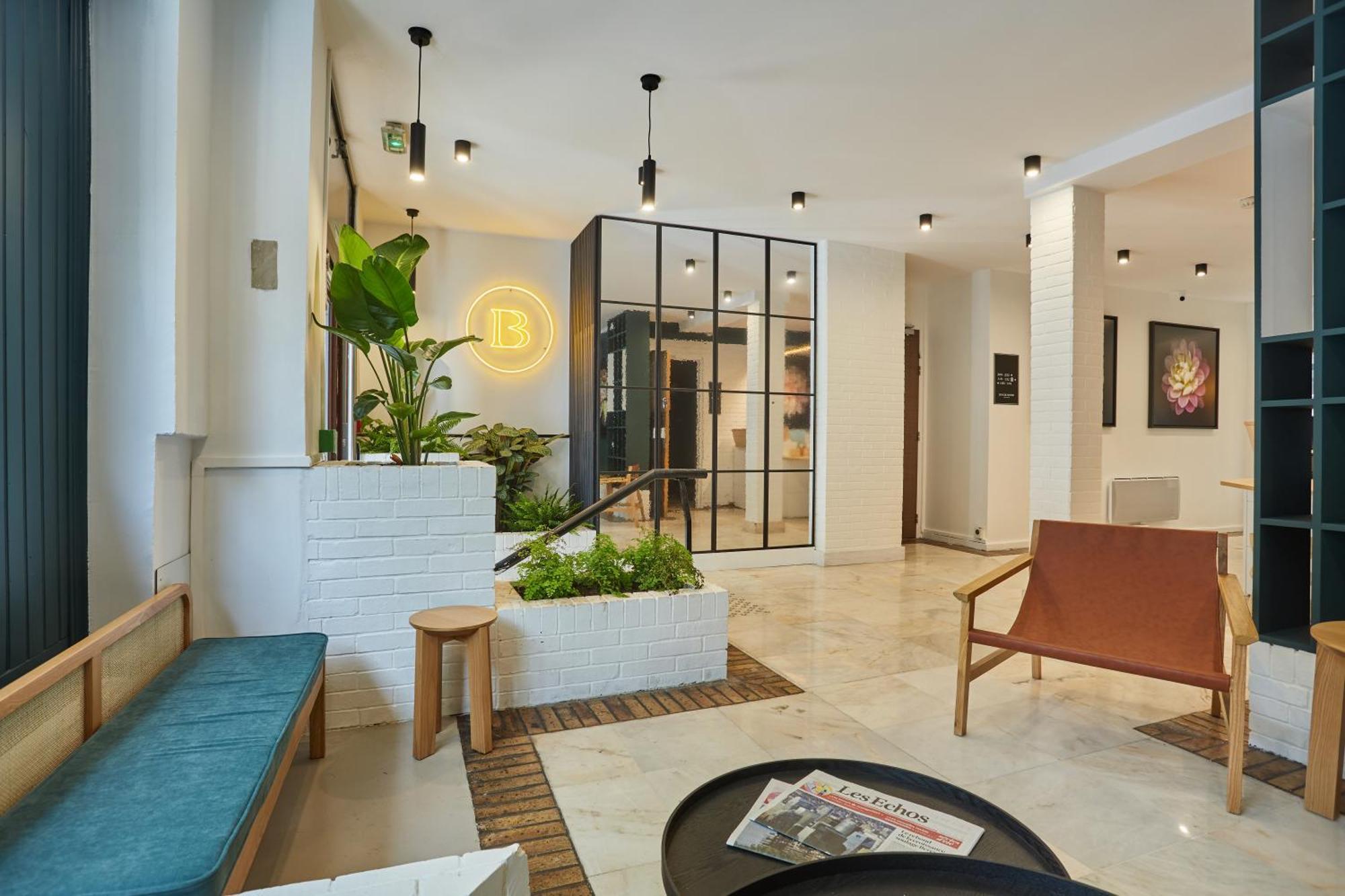 Hotel Beauquartier Montmartre Paris Bagian luar foto