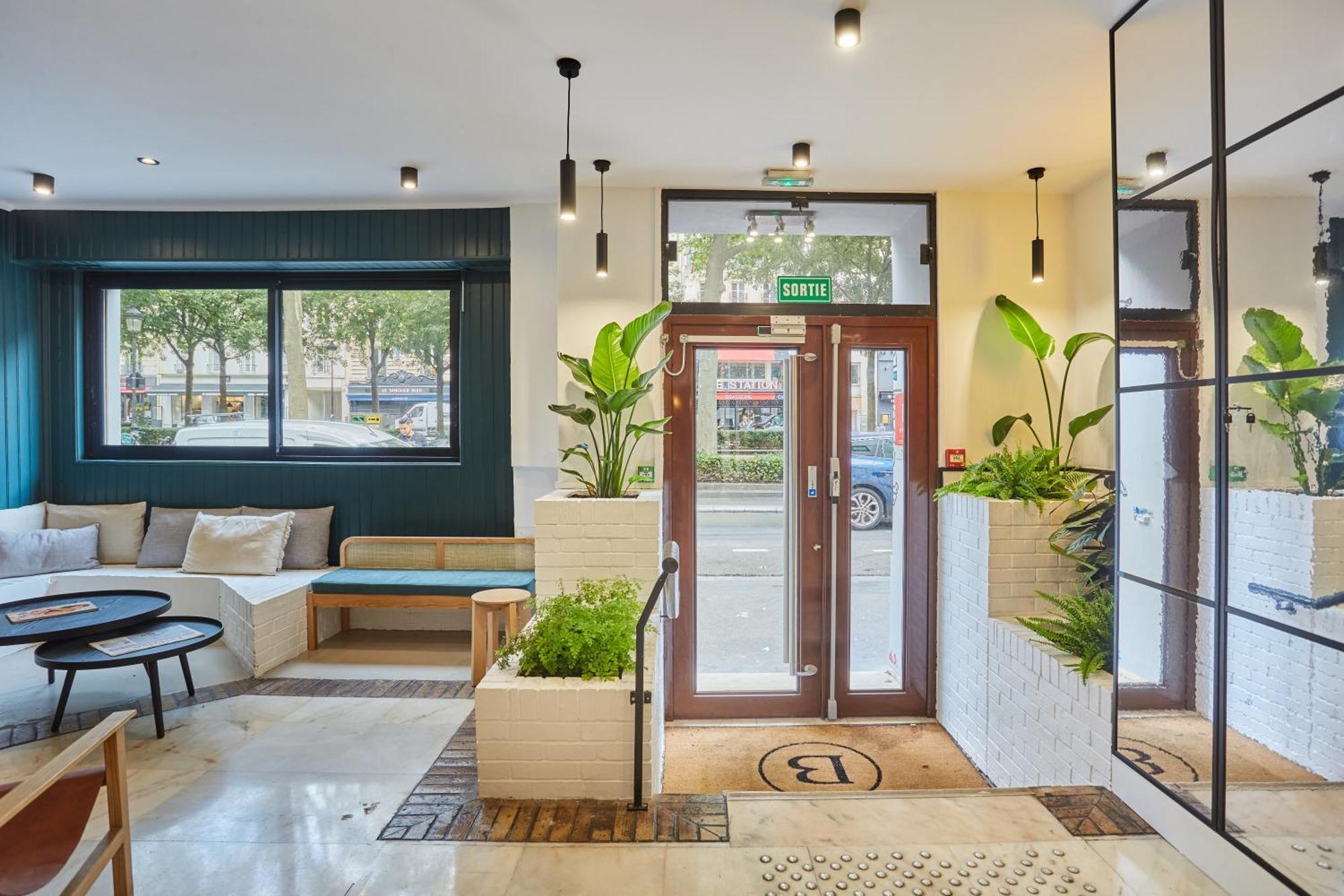 Hotel Beauquartier Montmartre Paris Bagian luar foto