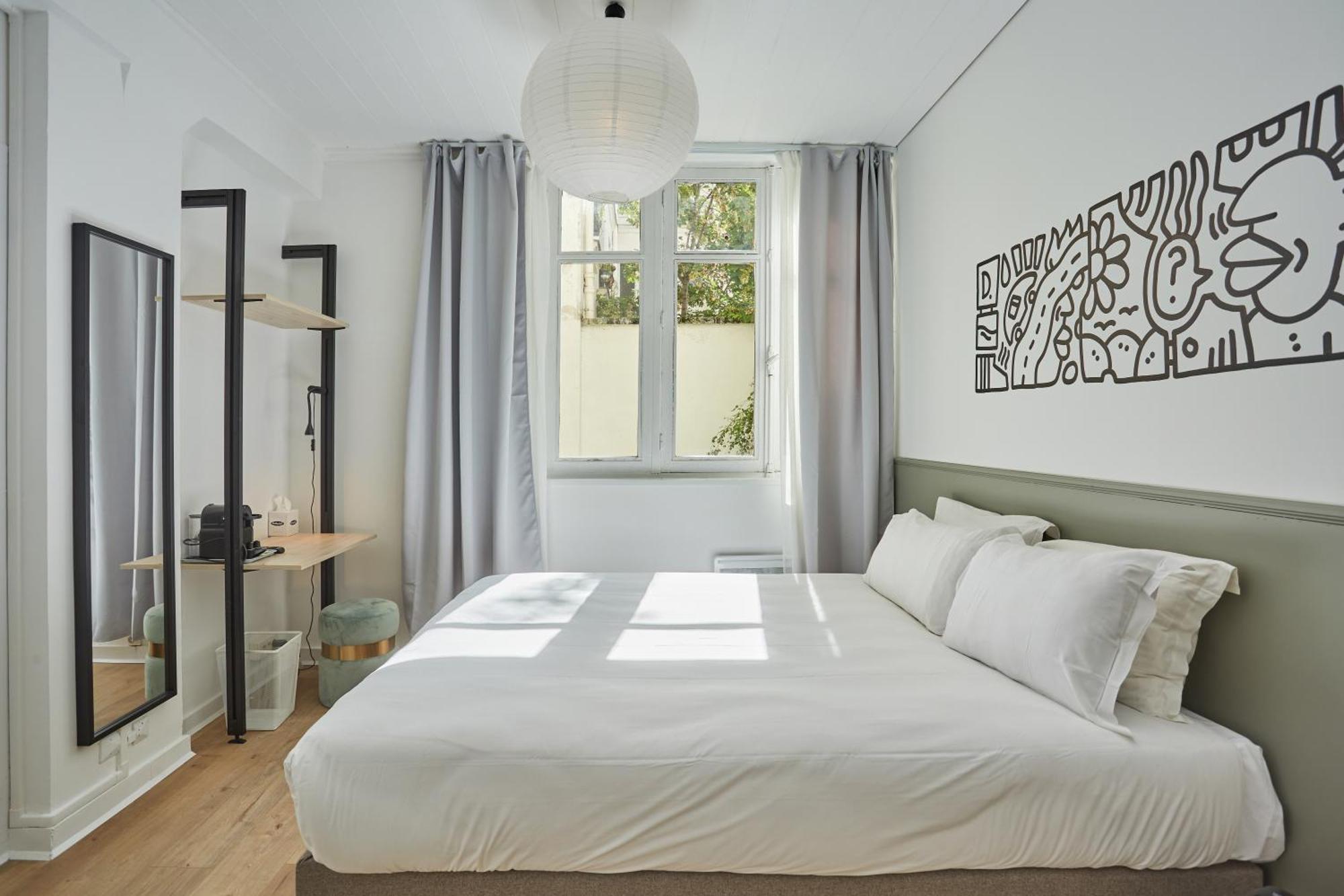 Hotel Beauquartier Montmartre Paris Bagian luar foto